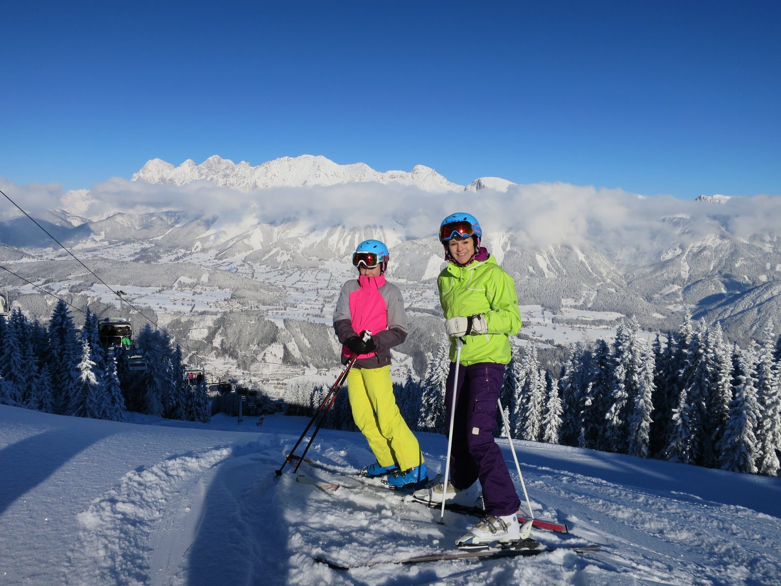 Skifahren mit Panoramablick in Ski amadé